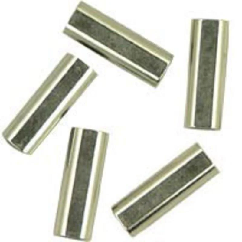Momoi Silver Lock Sleeves